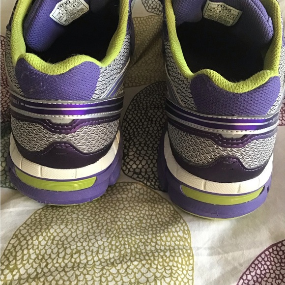 Womens ASICS Sneakers - Picture 4 of 6